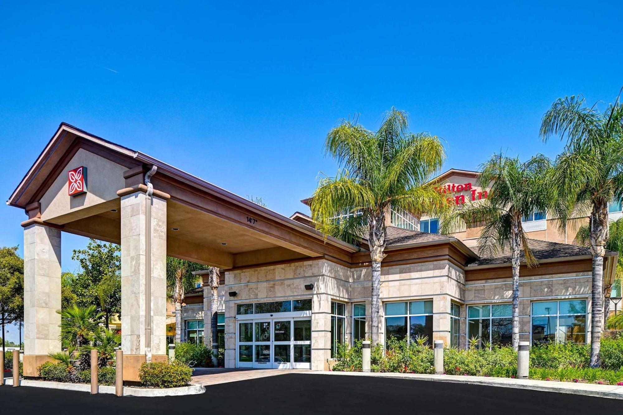 Hilton Garden Inn San Bernardino Exteriér fotografie