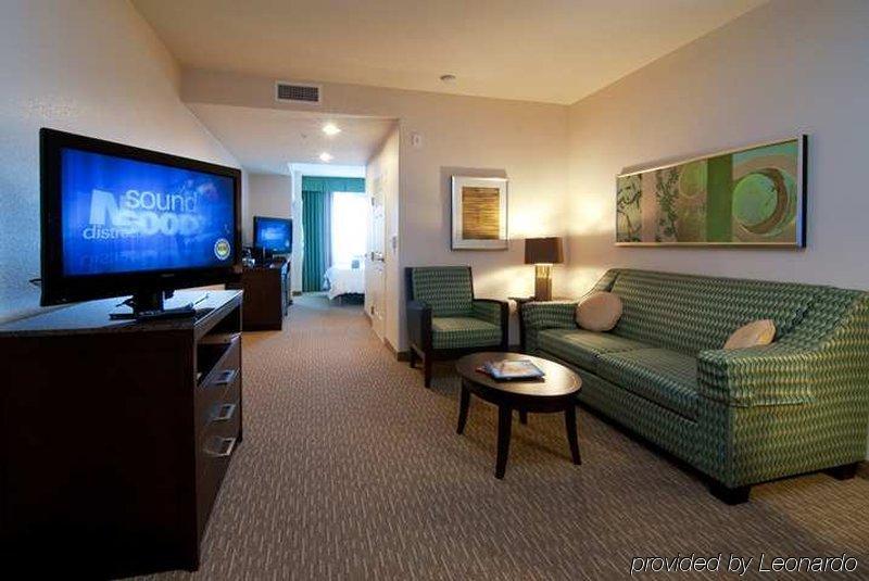 Hilton Garden Inn San Bernardino Pokoj fotografie